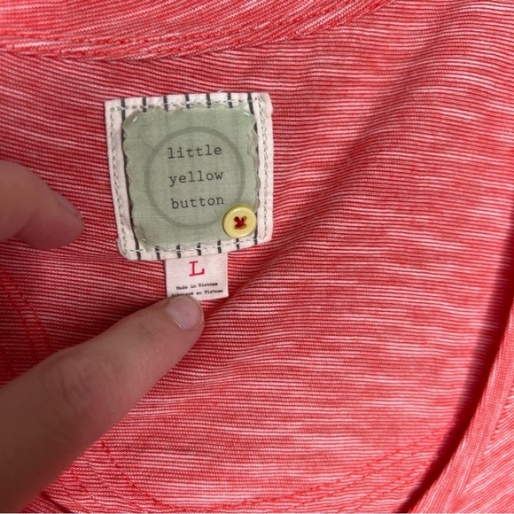 ANTHROPOLOGIE Little Yellow Button Ruffle Front Detail Top - Picture 3 of 5